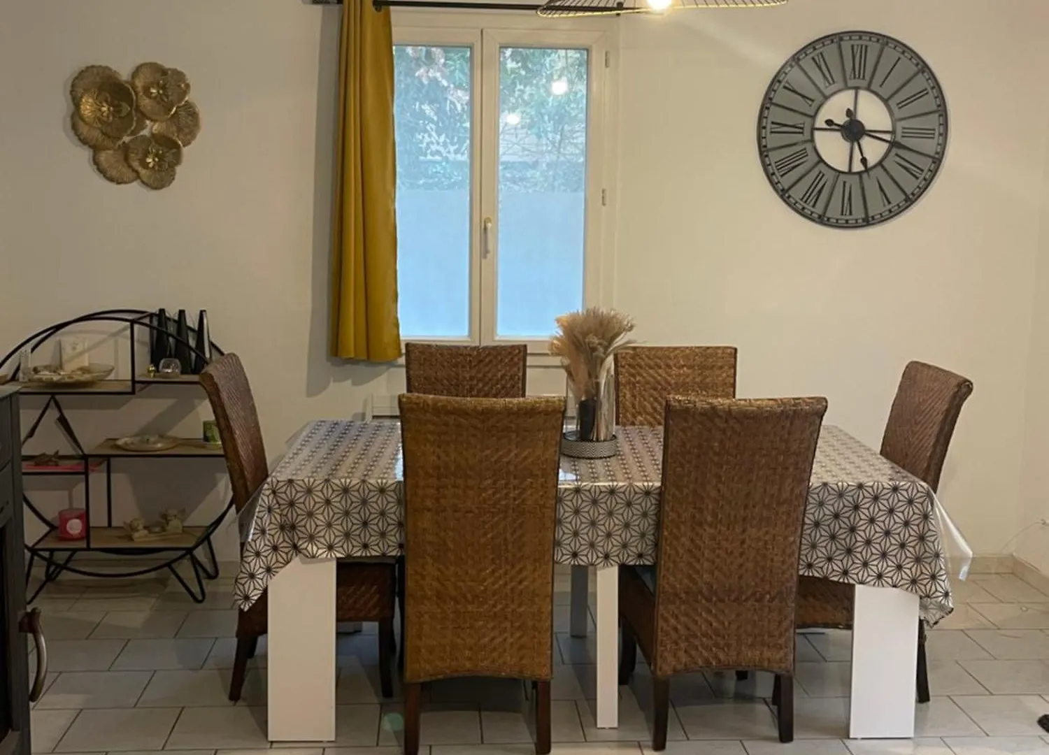 Holiday home Havre De Paix A St Paul En Foret Saint-Paul-en-Foret France